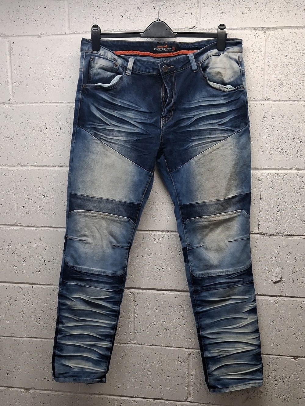 NWOT Mens Copper River Jeans Size 38-34